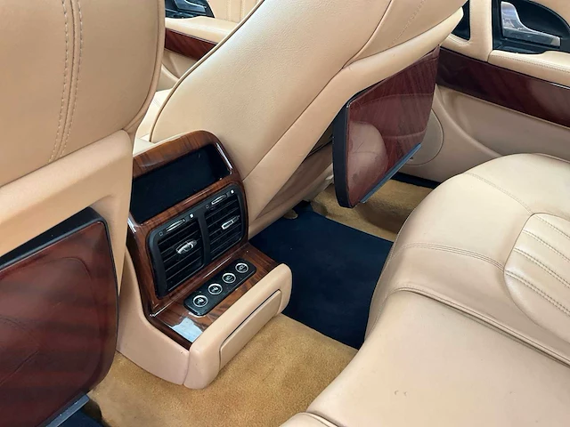 2004 maserati quattroporte 4.2 duo select personenauto - afbeelding 9 van  36