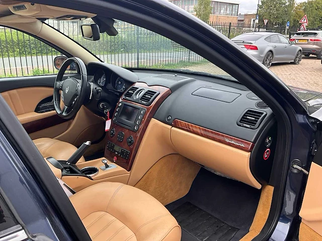2004 maserati quattroporte 4.2 duo select personenauto - afbeelding 14 van  36