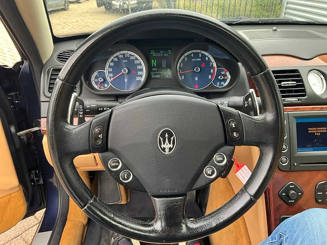 2004 maserati quattroporte 4.2 duo select personenauto - afbeelding 27 van  36