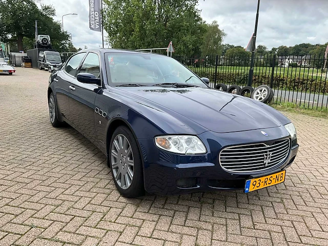 2004 maserati quattroporte 4.2 duo select personenauto - afbeelding 23 van  36