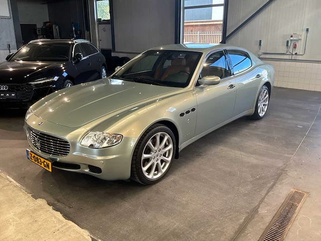 2004 maserati quattroporte 4.2 duo select personenauto - afbeelding 46 van  47