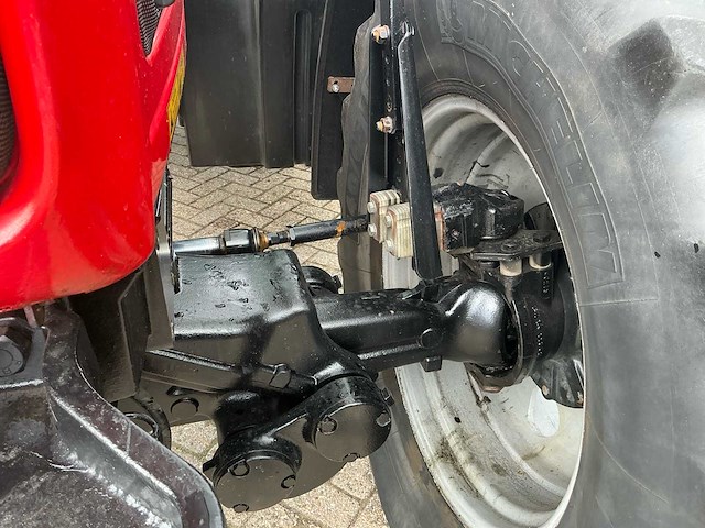 2004 massey ferguson 6480 vierwielaangedreven landbouwtractor - afbeelding 2 van  50