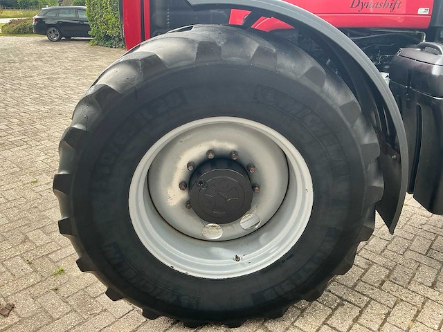 2004 massey ferguson 6480 vierwielaangedreven landbouwtractor - afbeelding 4 van  50