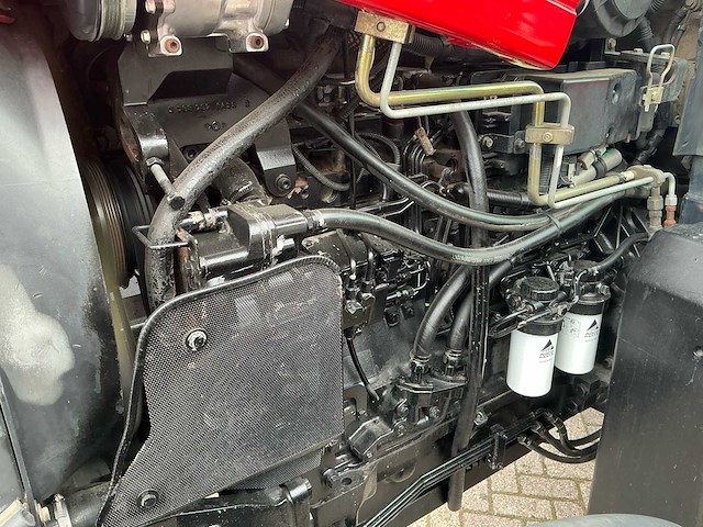 2004 massey ferguson 6480 vierwielaangedreven landbouwtractor - afbeelding 27 van  50