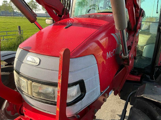 2004 mccormick cx 75 xtrashift vierwielaangedreven landbouwtractor - afbeelding 11 van  44
