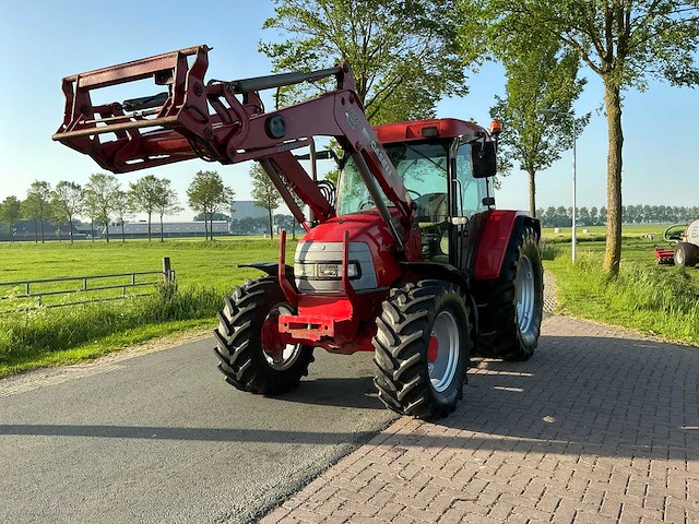 2004 mccormick cx 75 xtrashift vierwielaangedreven landbouwtractor - afbeelding 23 van  44