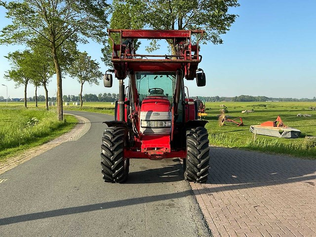 2004 mccormick cx 75 xtrashift vierwielaangedreven landbouwtractor - afbeelding 34 van  44