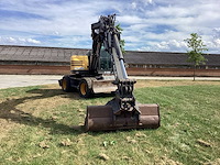 2004 mecalac 714 mw banden graafmachine - afbeelding 12 van  37