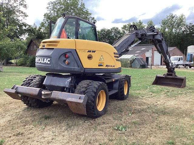 2004 mecalac 714 mw banden graafmachine - afbeelding 37 van  37