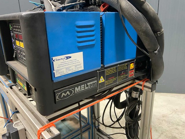 2004 melton a1402 hotmelt lijmmachine (2x) - afbeelding 6 van  7