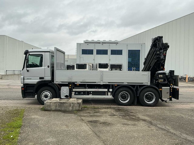2004 mercedes actros 2632 vrachtwagen - afbeelding 2 van  36