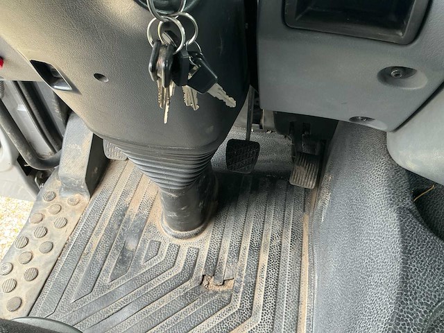 2004 mercedes actros 2632 vrachtwagen - afbeelding 28 van  36