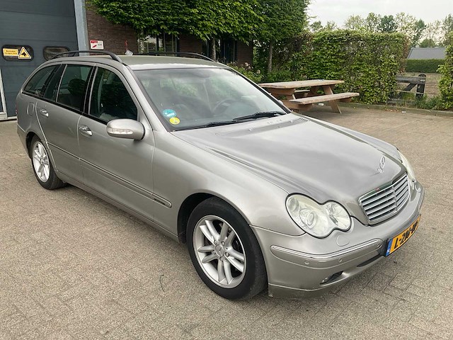 2004 mercedes-benz c-klasse combi 240 elegance personenauto - afbeelding 17 van  23