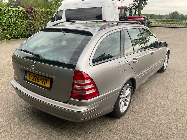 2004 mercedes-benz c-klasse combi 240 elegance personenauto - afbeelding 19 van  23