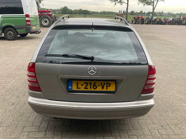 2004 mercedes-benz c-klasse combi 240 elegance personenauto - afbeelding 16 van  19
