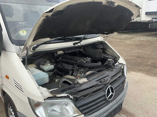 2004 mercedes-benz cdi vuilniswagen - afbeelding 14 van  24