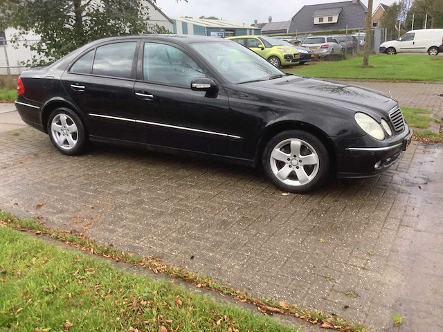 2004 mercedes-benz e-klasse 320 cdi avantgarde personenauto - afbeelding 12 van  19