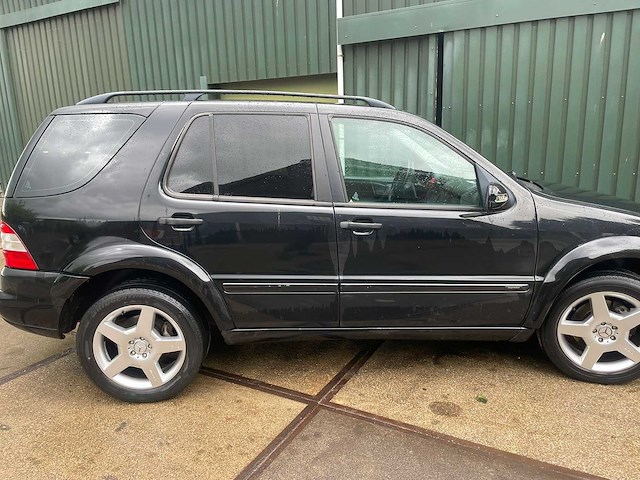 2004 mercedes-benz m-klasse ml 270 cdi bedrijfswagen - afbeelding 31 van  35