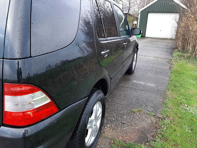 2004 mercedes-benz m-klasse ml 270 cdi bedrijfswagen - afbeelding 35 van  38