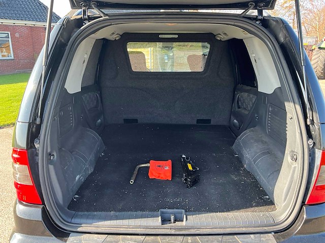 2004 mercedes-benz m-klasse ml270 cdi bedrijfswagen - afbeelding 18 van  36