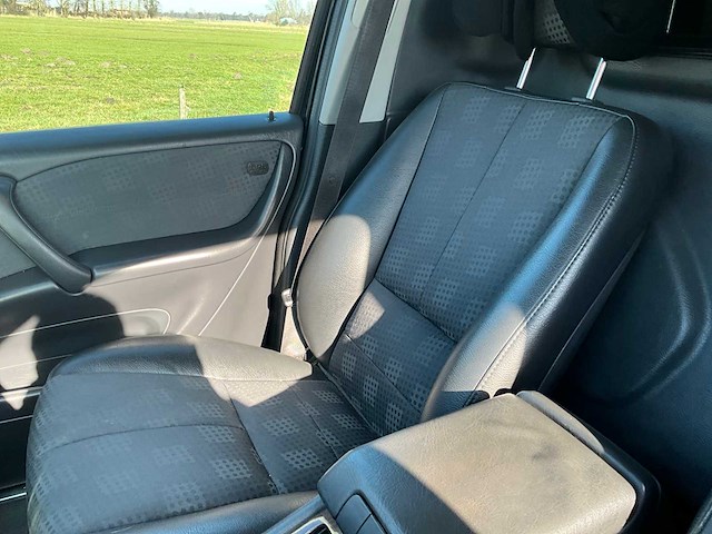 2004 mercedes-benz m-klasse ml270 cdi bedrijfswagen - afbeelding 33 van  36