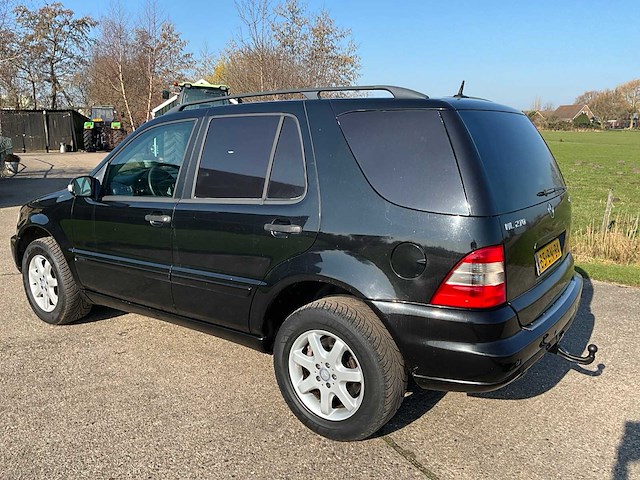 2004 mercedes-benz m-klasse ml270 cdi bedrijfswagen - afbeelding 8 van  36