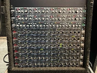 2004 midas heritage 2000 analoge mengtafel met fx rack - afbeelding 17 van  17