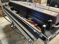 2004 midas heritage 2000 analoge mengtafel met fx rack - afbeelding 8 van  17