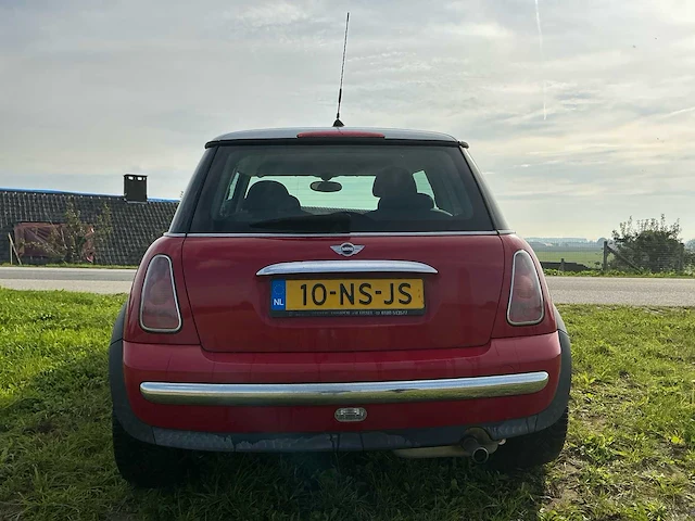 2004 mini 3-deurs 1.6 one pepper personenauto - afbeelding 35 van  38