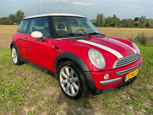 2004 mini 3-deurs 1.6 one pepper personenauto - afbeelding 23 van  38