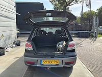 2004 mitsubishi outlander 2.0 comfort personenauto - afbeelding 8 van  24