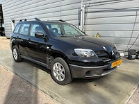 2004 mitsubishi outlander 2.0 comfort personenauto - afbeelding 18 van  24