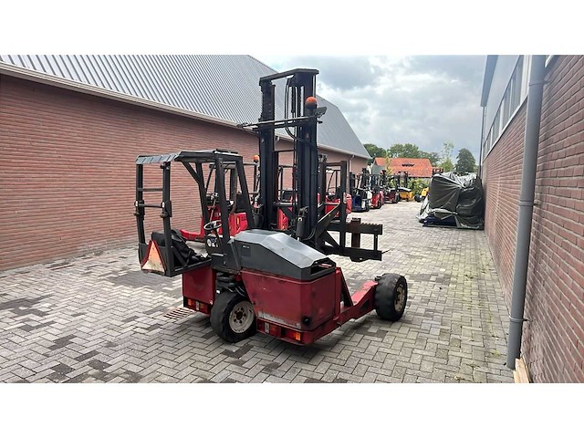 2004 moffett m4 25.4 meeneemheftruck - afbeelding 1 van  8