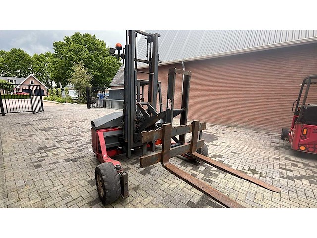 2004 moffett m4 25.4 meeneemheftruck - afbeelding 4 van  8