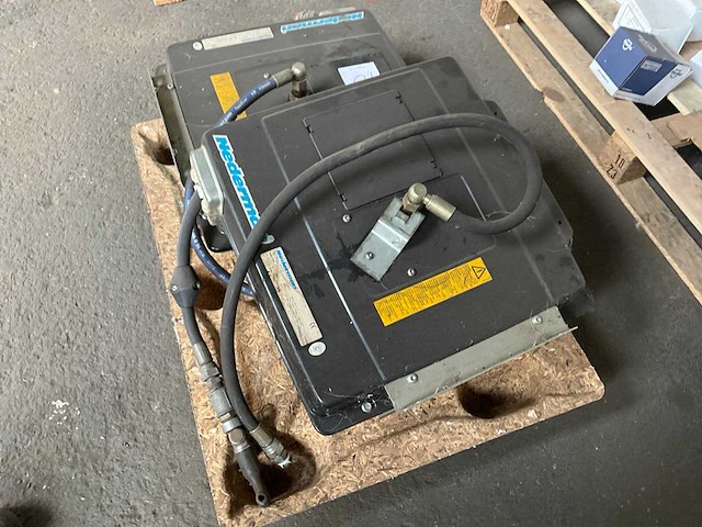 2004 nederman 30801283 slanghaspel (2x) - afbeelding 1 van  5