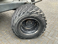 2004 neuson 6502 wd banden graafmachine - afbeelding 17 van  30