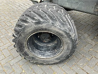 2004 neuson 6502 wd banden graafmachine - afbeelding 20 van  30