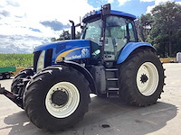 2004 new holland t8030 vierwielaangedreven landbouwtractor - afbeelding 25 van  30