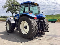 2004 new holland t8030 vierwielaangedreven landbouwtractor - afbeelding 27 van  30