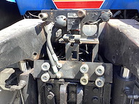 2004 new holland t8030 vierwielaangedreven landbouwtractor - afbeelding 6 van  6