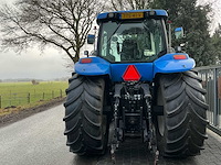 2004 new holland (tg230) t8030 vierwielaangedreven landbouwtractor - afbeelding 16 van  17