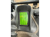 2004 new holland t/m 175 vierwielaangedreven landbouwtractor - afbeelding 2 van  12