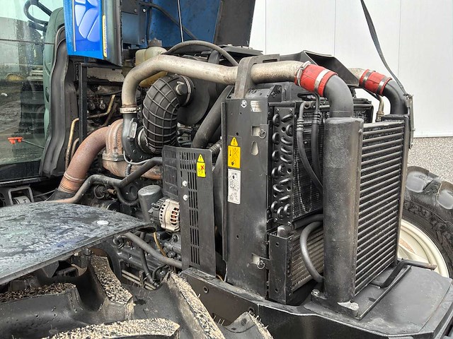 2004 new holland ts115a tractor (nieuwe motor en banden) - afbeelding 21 van  31