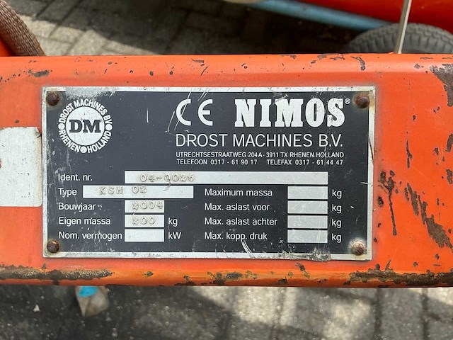 2004 nimos portier 11 werktuigdrager met veegborstels - afbeelding 30 van  36