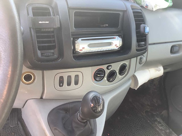 2004 nissan primastar 100.27-310 1.9cdi bedrijfswagen - afbeelding 11 van  11