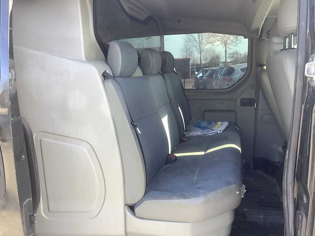 2004 nissan primastar 100.27-310 1.9cdi bedrijfswagen - afbeelding 8 van  11