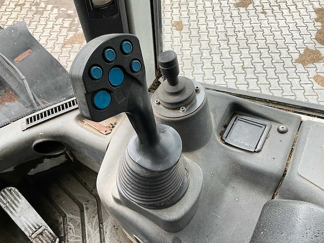 2004 o&k l25.5 shovel / wiellader - afbeelding 19 van  43