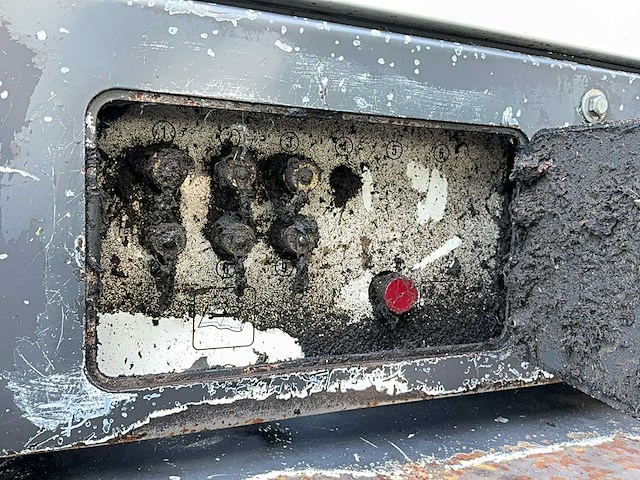 2004 o&k l25.5 shovel / wiellader - afbeelding 37 van  43