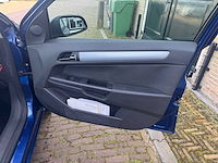 2004 opel astra 1.4 cool enjoy 93-pl-bt - afbeelding 11 van  12