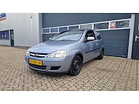 2004 opel corsa 1.2-16v enjoy personenauto - afbeelding 1 van  12